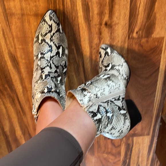 Python ankle booties - Picture 5 of 7